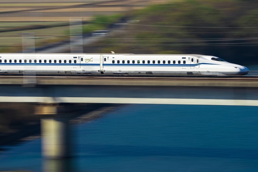 Début des consultations à Ottawa sur le TGV