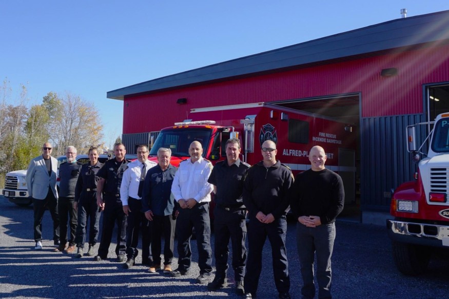 Le Canton d'Alfred et Plantagenet inaugure sa nouvelle caserne de pompiers